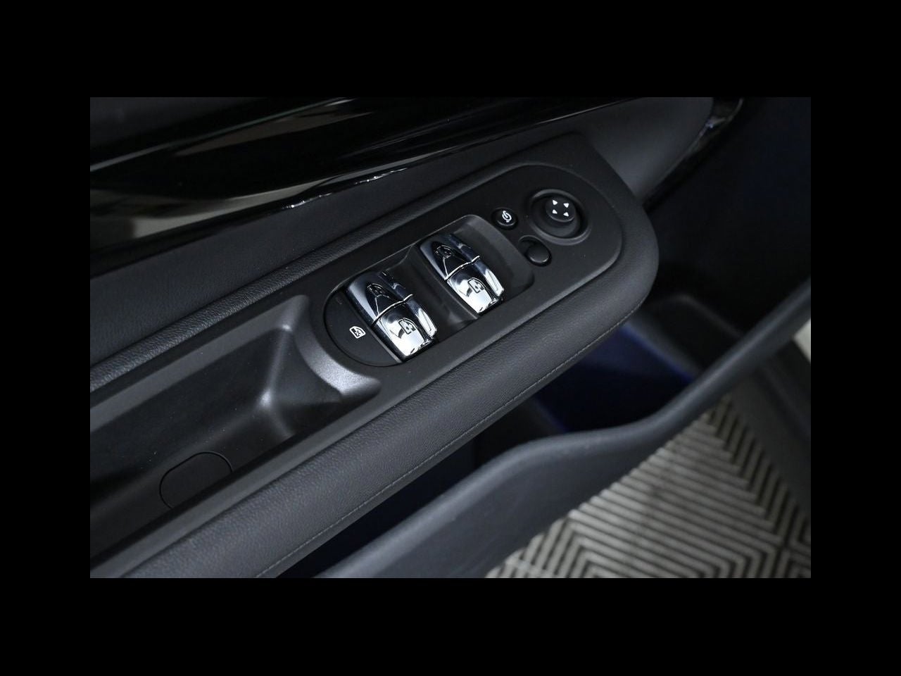 2023 MINI CLUBMAN Cooper S