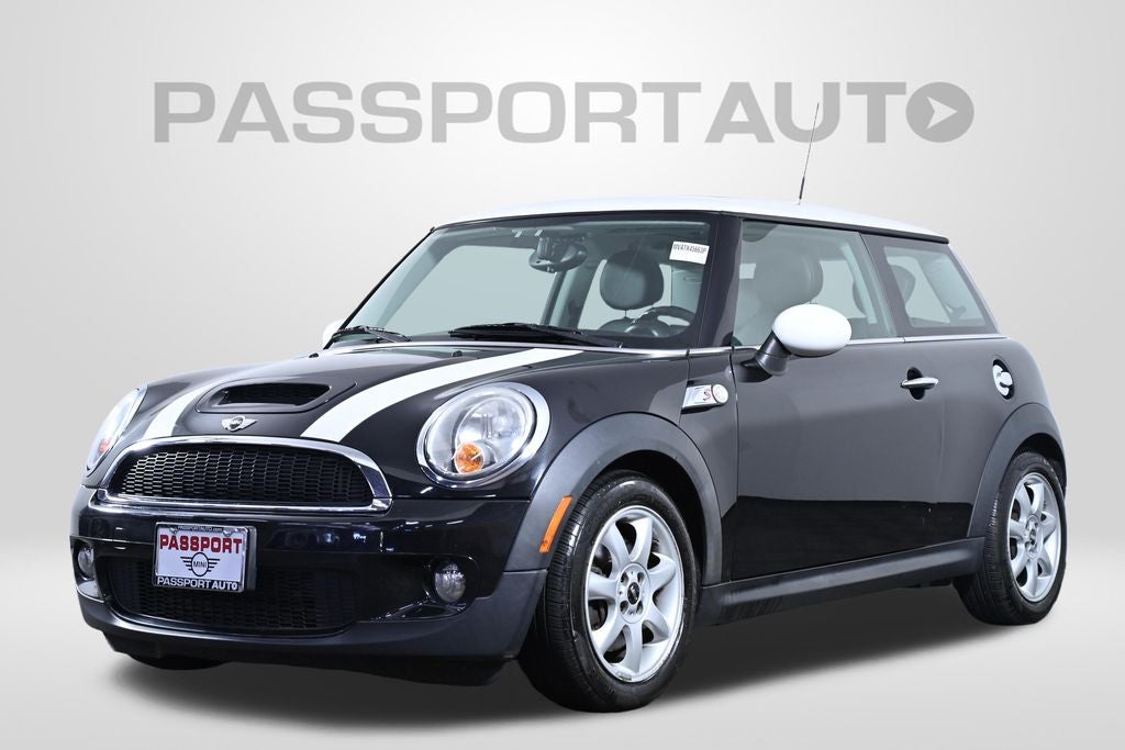 2010 MINI 2 Door Base