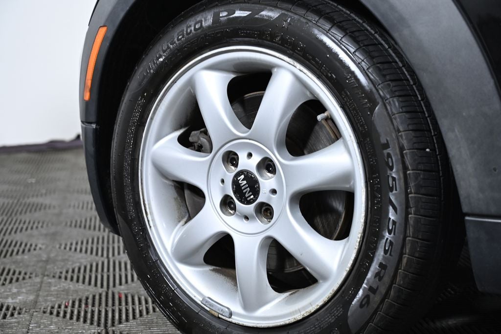 2010 MINI 2 Door Base