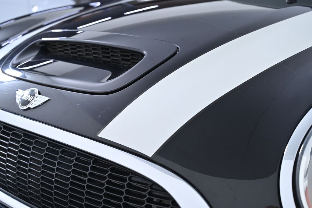 2010 MINI 2 Door Base