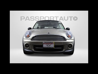 2011 MINI HARDTOP 2 DOOR 2dr Cpe