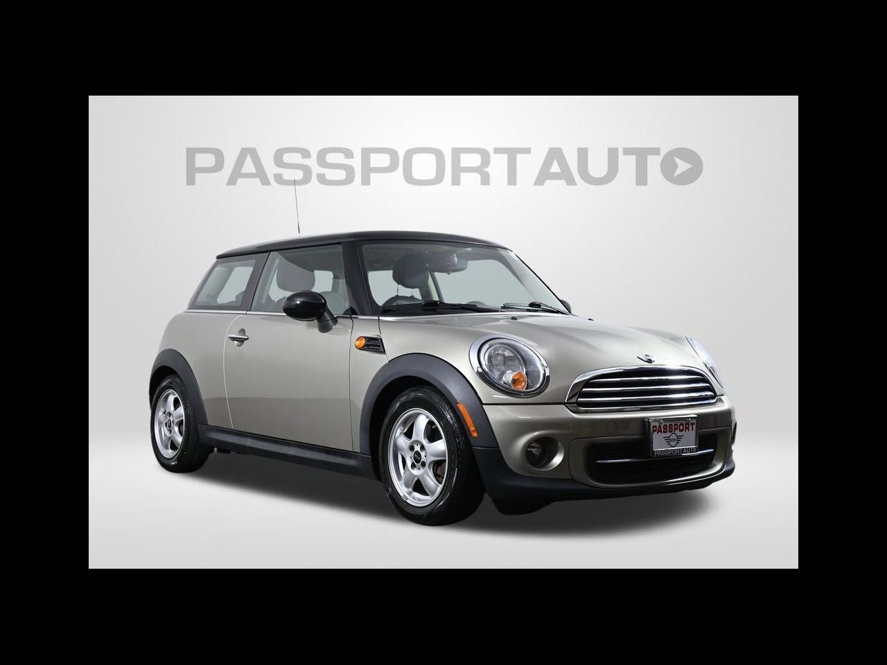 2011 MINI HARDTOP 2 DOOR 2dr Cpe
