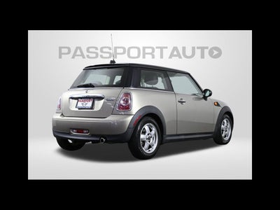 2011 MINI HARDTOP 2 DOOR 2dr Cpe