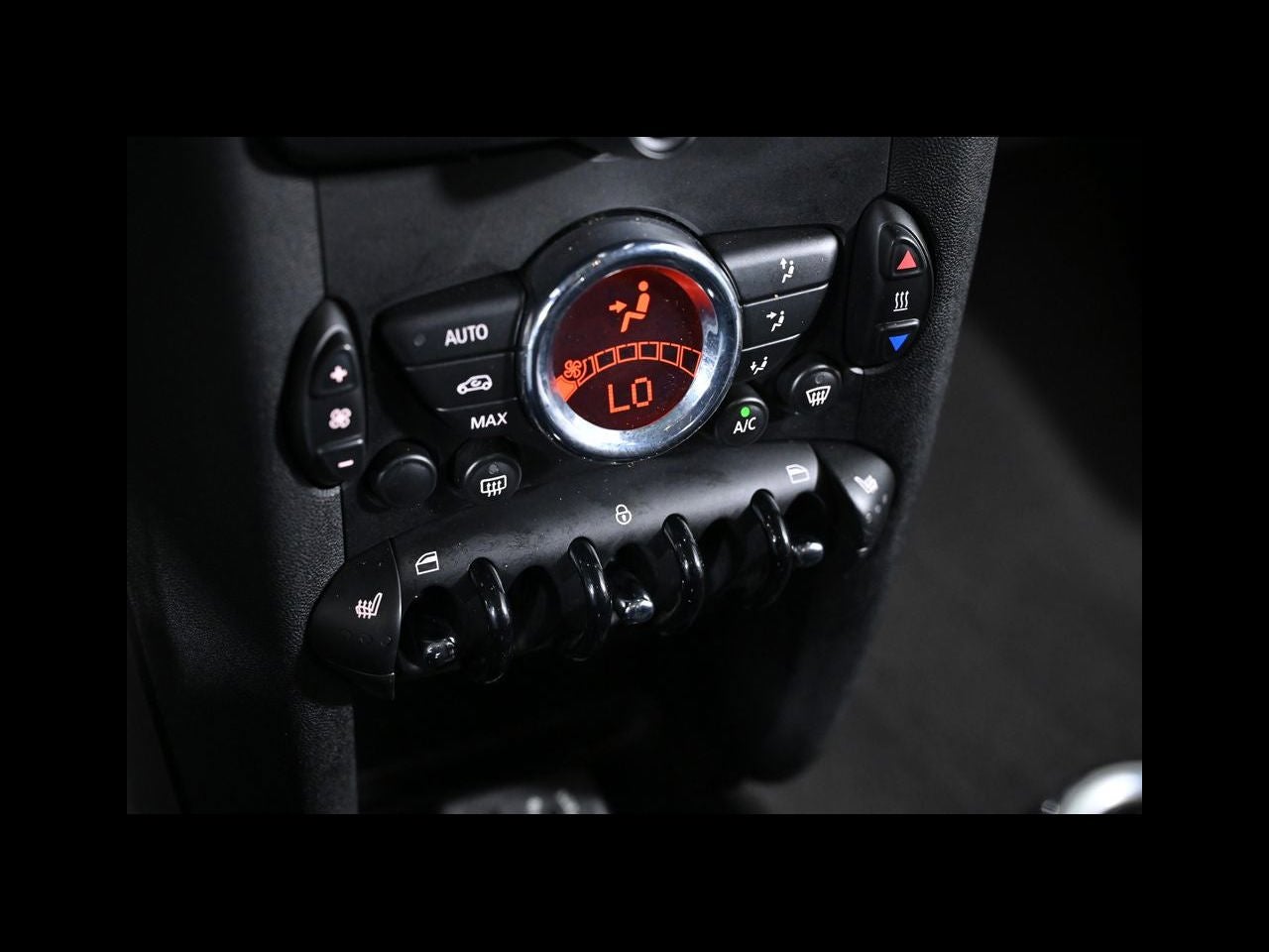 2013 MINI HARDTOP 2 DOOR 2dr Cpe