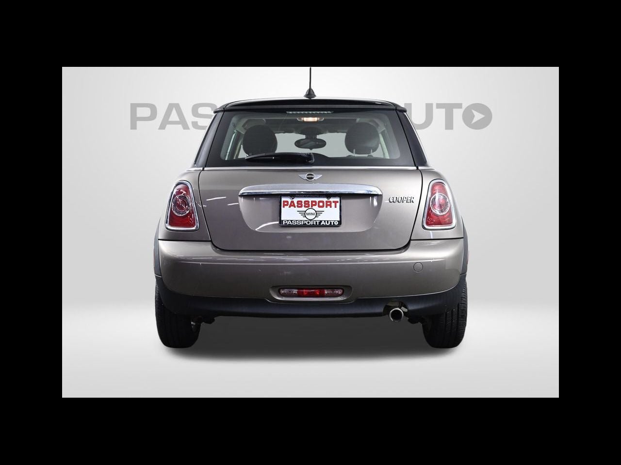 2013 MINI HARDTOP 2 DOOR 2dr Cpe