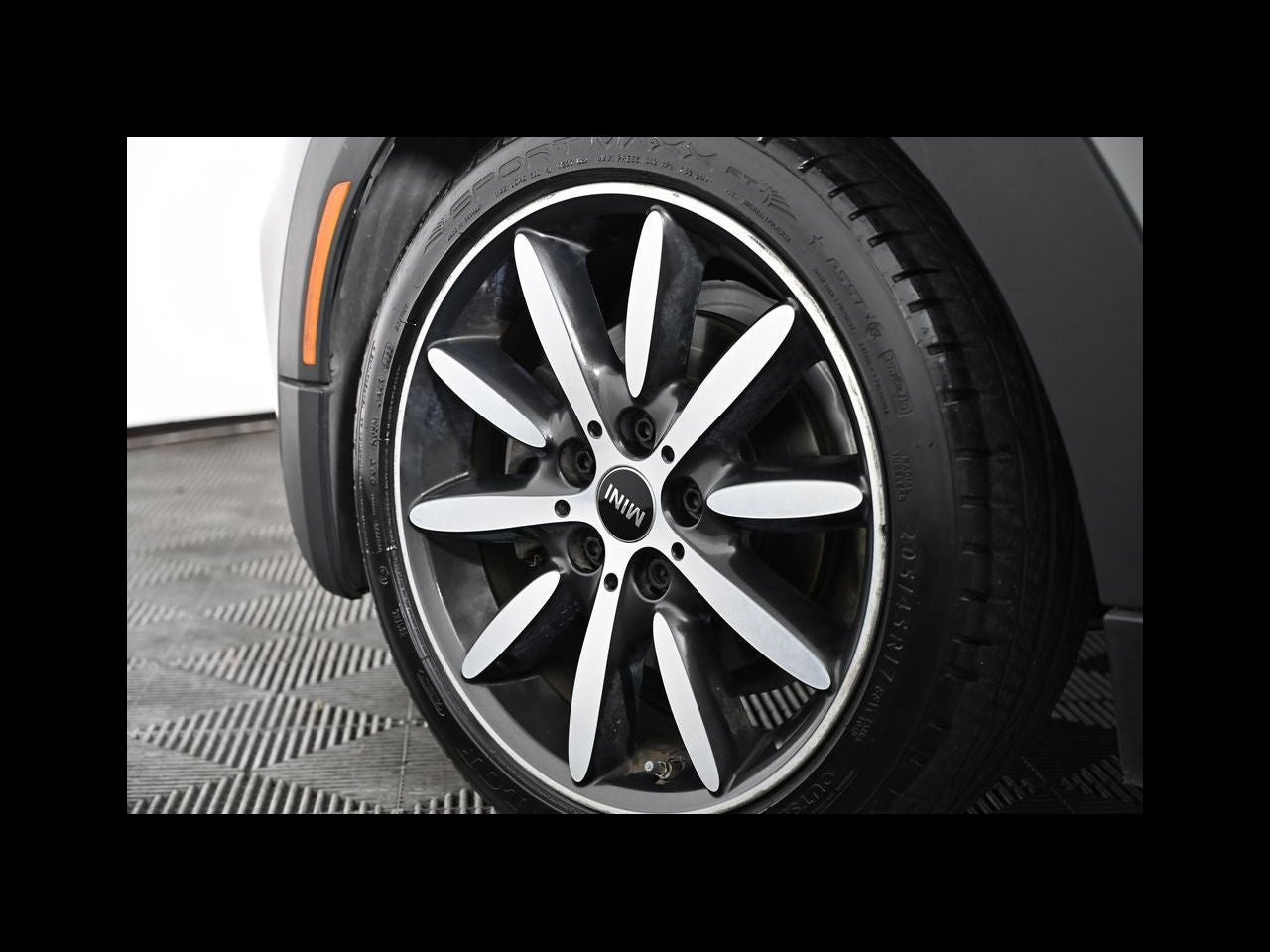 2017 MINI CONVERTIBLE Cooper