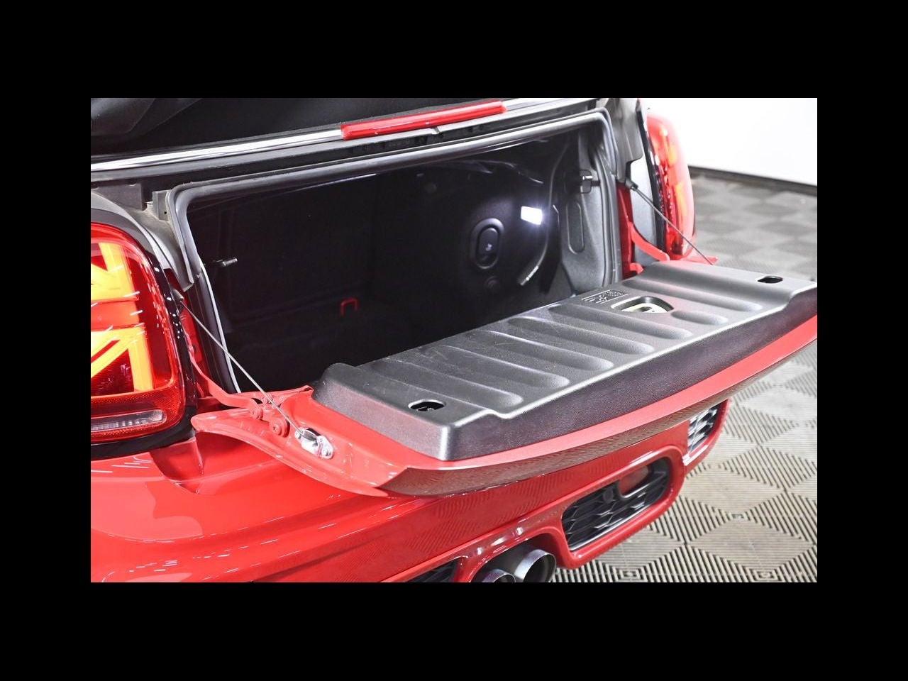 2021 MINI CONVERTIBLE John Cooper Works