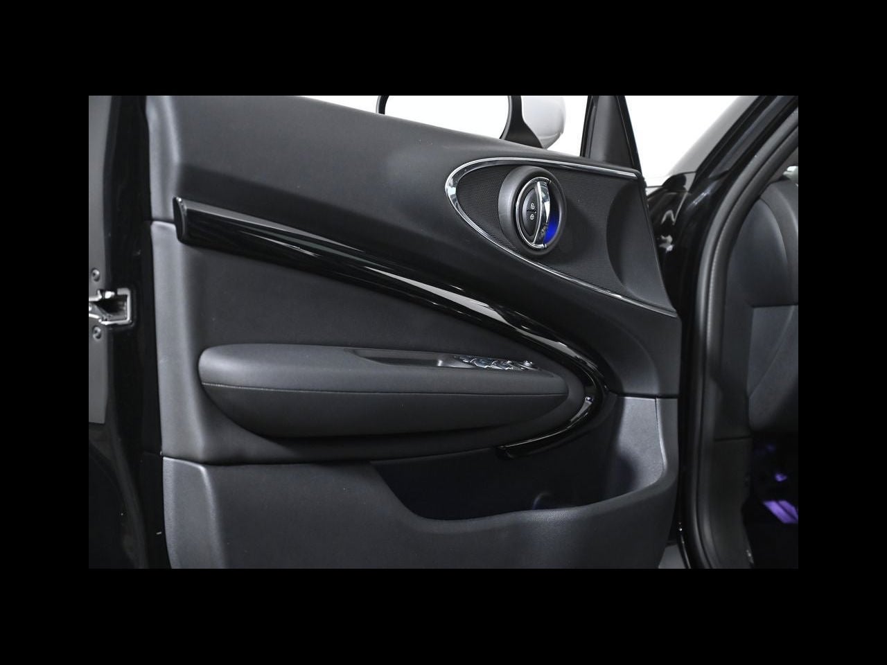 2023 MINI CLUBMAN Cooper S