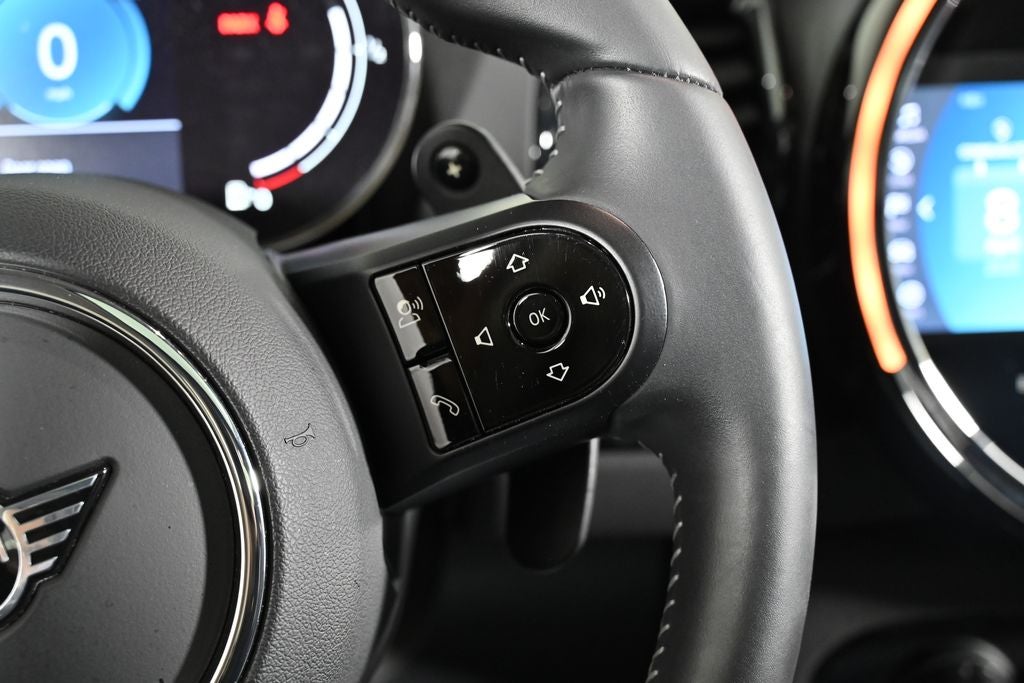 2024 MINI Clubman Base