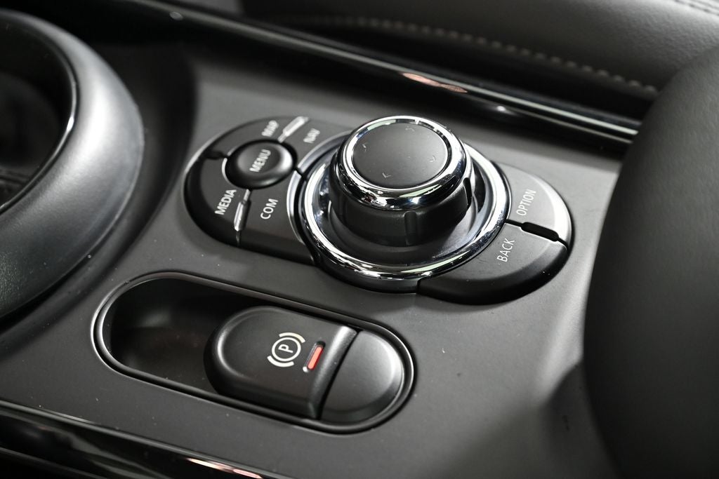 2024 MINI Clubman Base