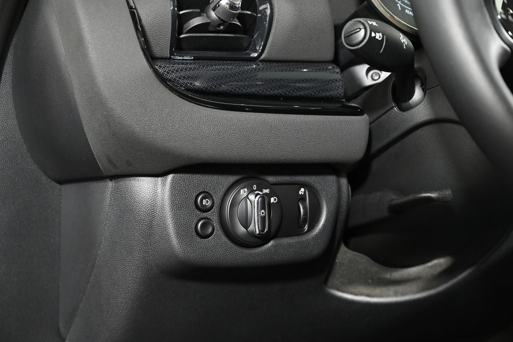 2024 MINI Clubman Base