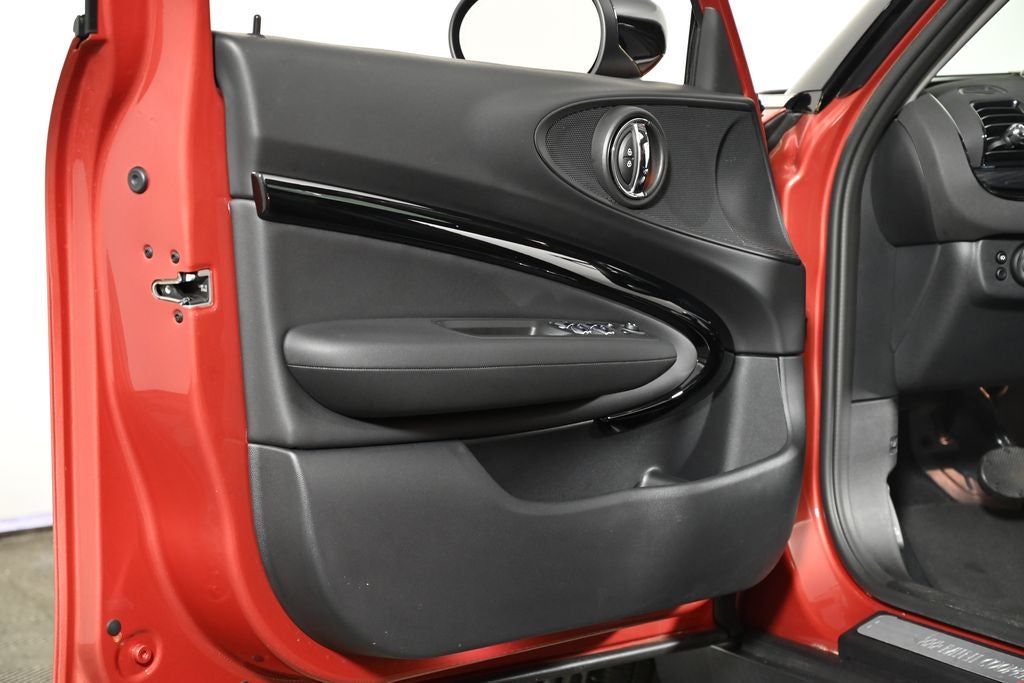 2024 MINI Clubman Base