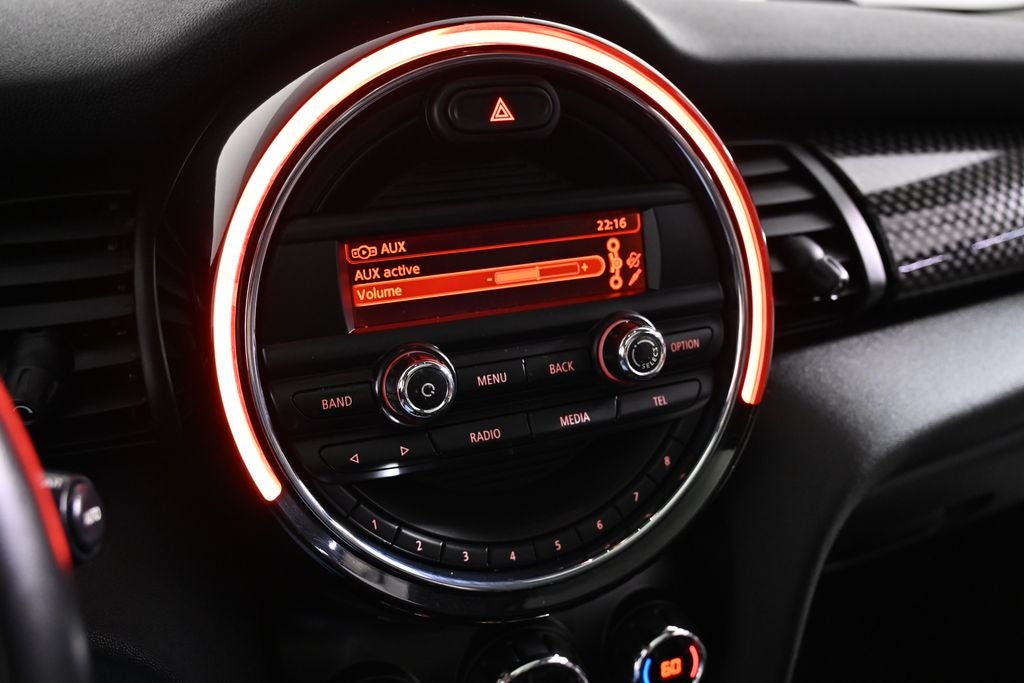 2014 MINI 2 Door Base