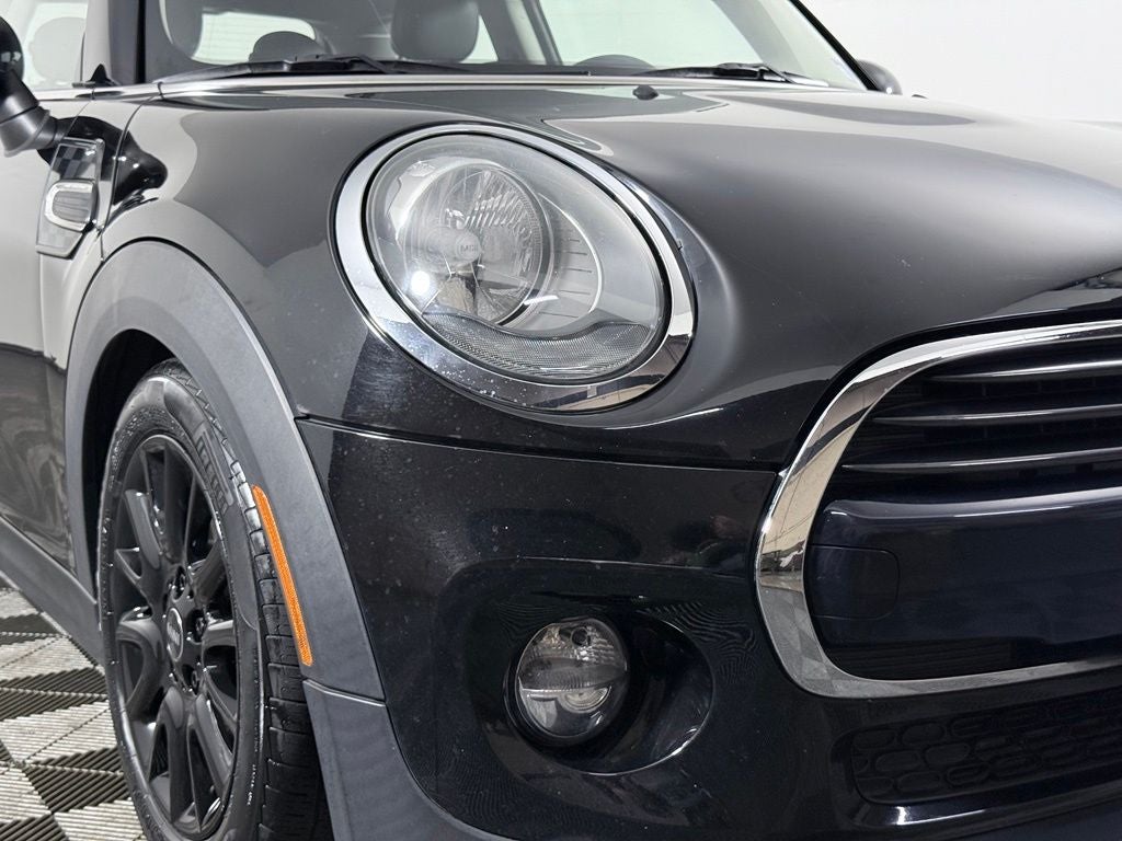 2017 MINI Cooper Base