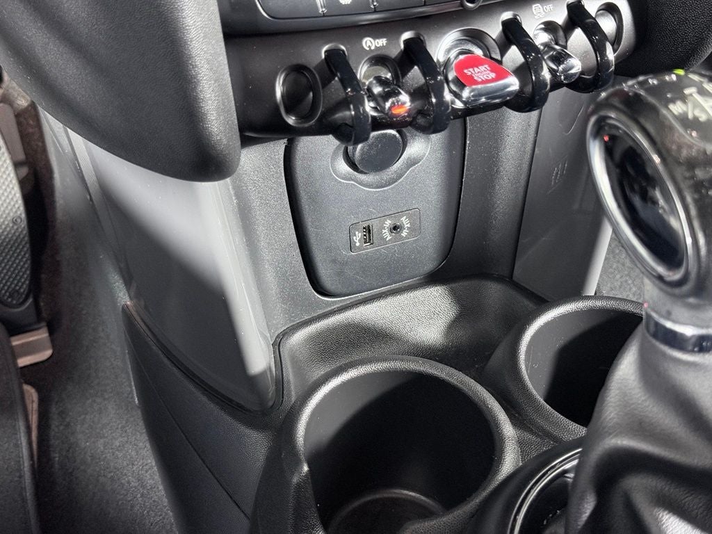 2017 MINI Cooper Base