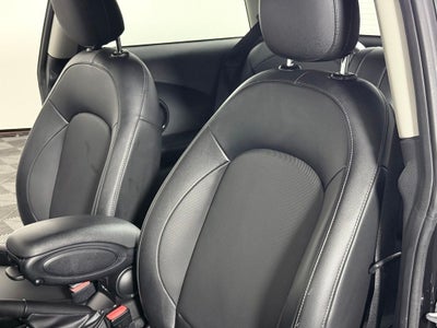 2017 MINI Cooper Base