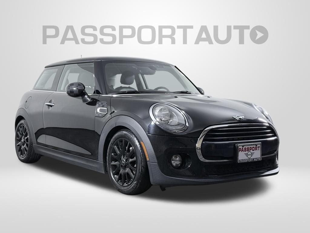 2017 MINI Cooper Base
