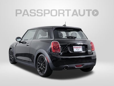 2017 MINI Cooper Base