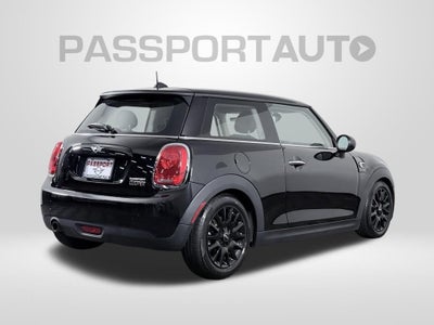 2017 MINI Cooper Base