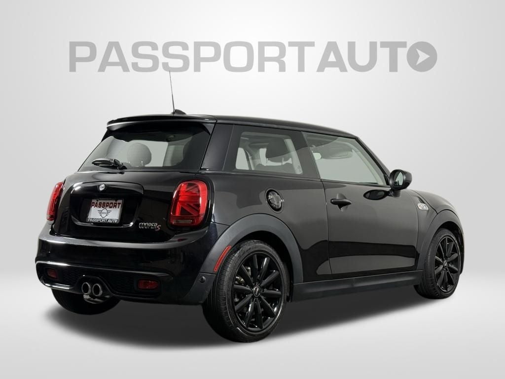 2021 MINI 2 Door Base