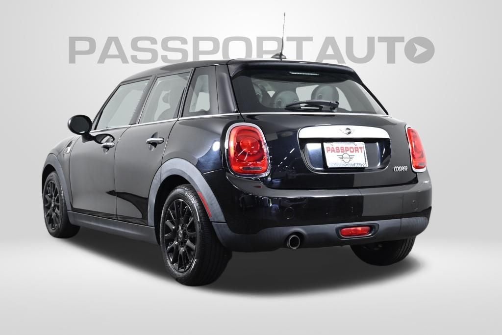 2015 MINI Cooper Base