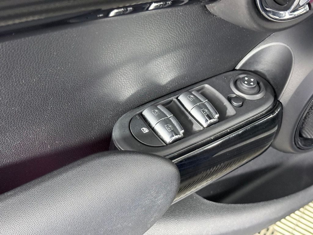 2021 MINI Cooper S Base