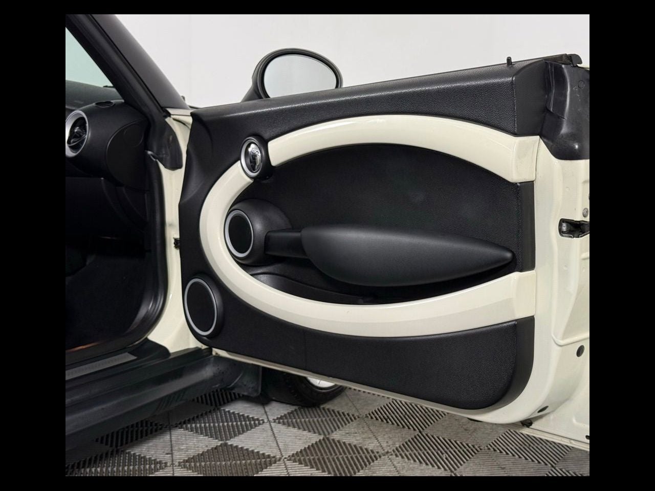 2012 MINI CONVERTIBLE S