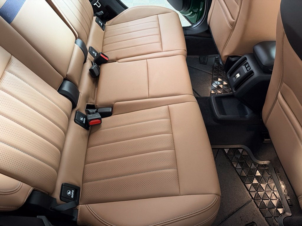 2025 MINI COUNTRYMAN Base