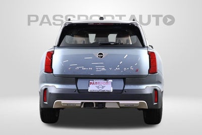 2026 MINI Cooper S Countryman Base