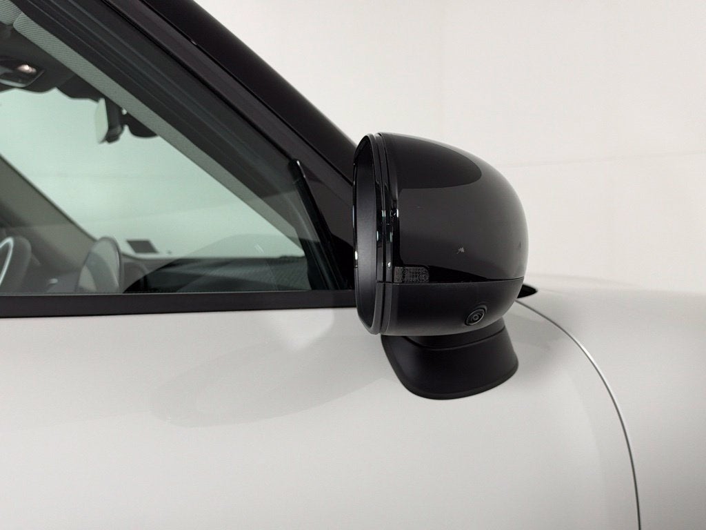 2025 MINI COUNTRYMAN Base