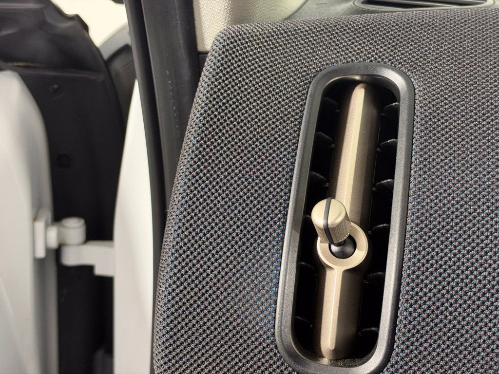 2025 MINI COUNTRYMAN Base