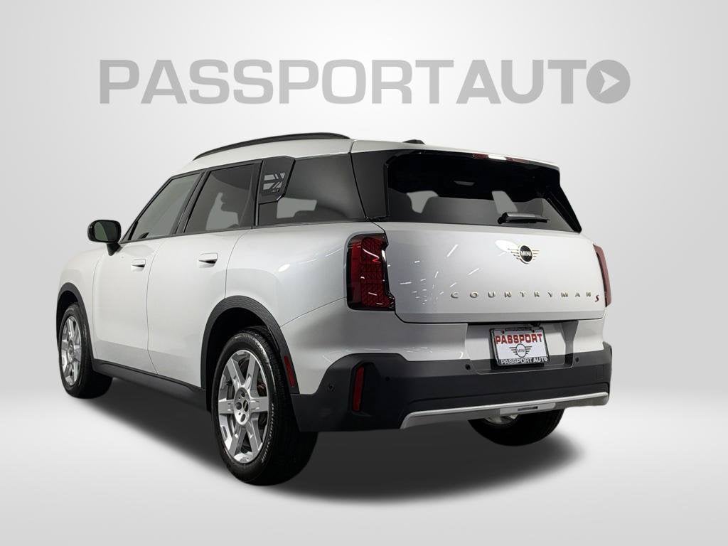 2025 MINI COUNTRYMAN Base