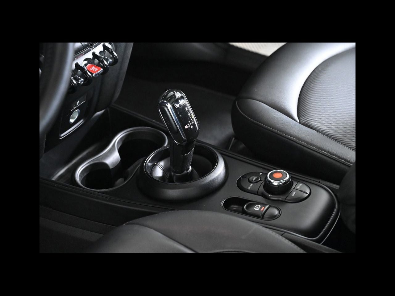 2022 MINI COUNTRYMAN OXFORD EDITION