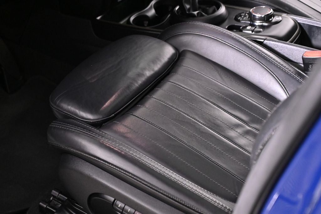 2019 MINI Countryman Base