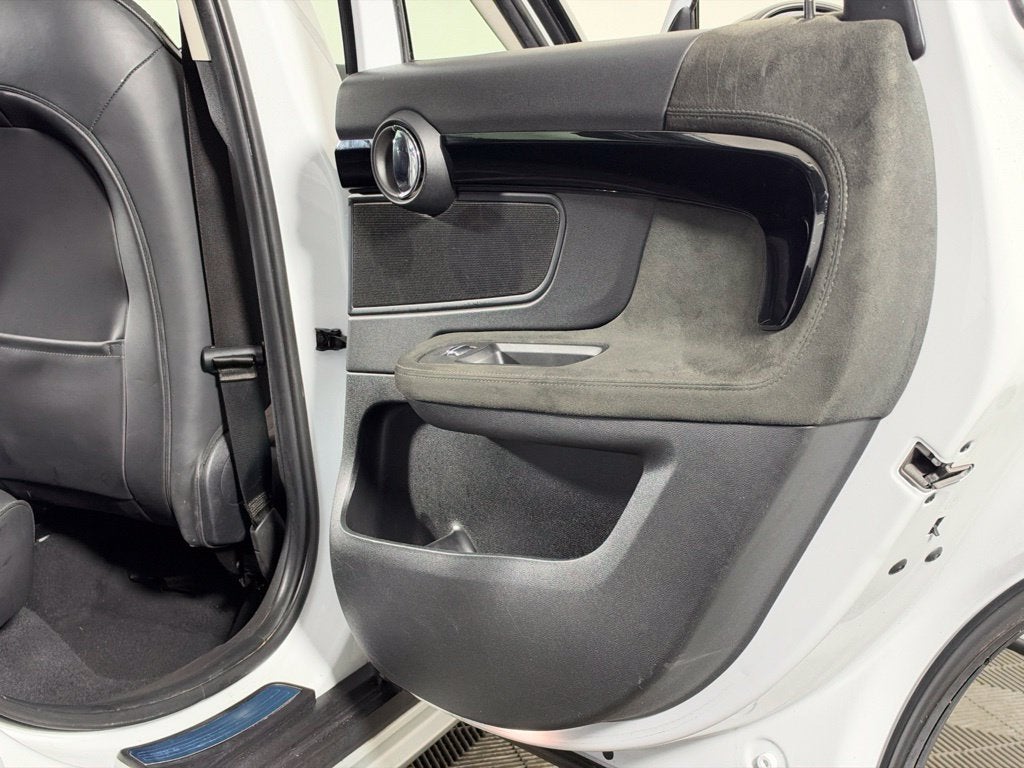 2020 MINI COUNTRYMAN Base