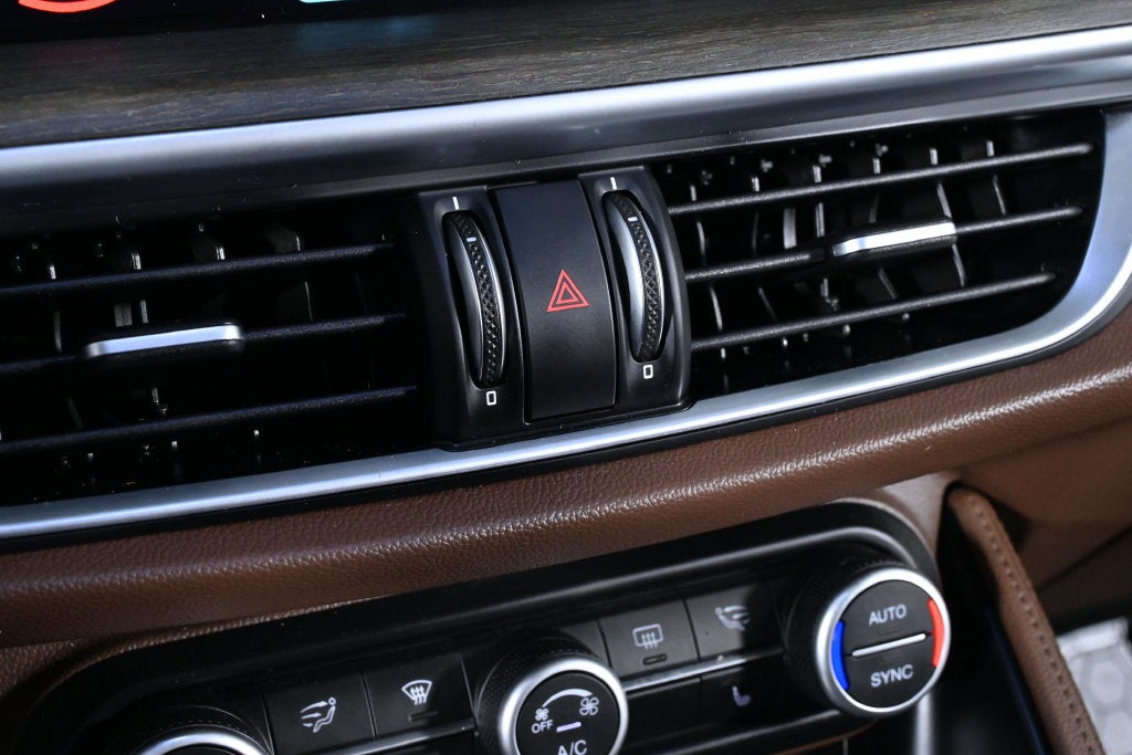 2019 Alfa Romeo Stelvio Ti