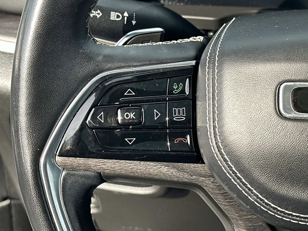 2022 Jeep Grand Cherokee Overland 4WD