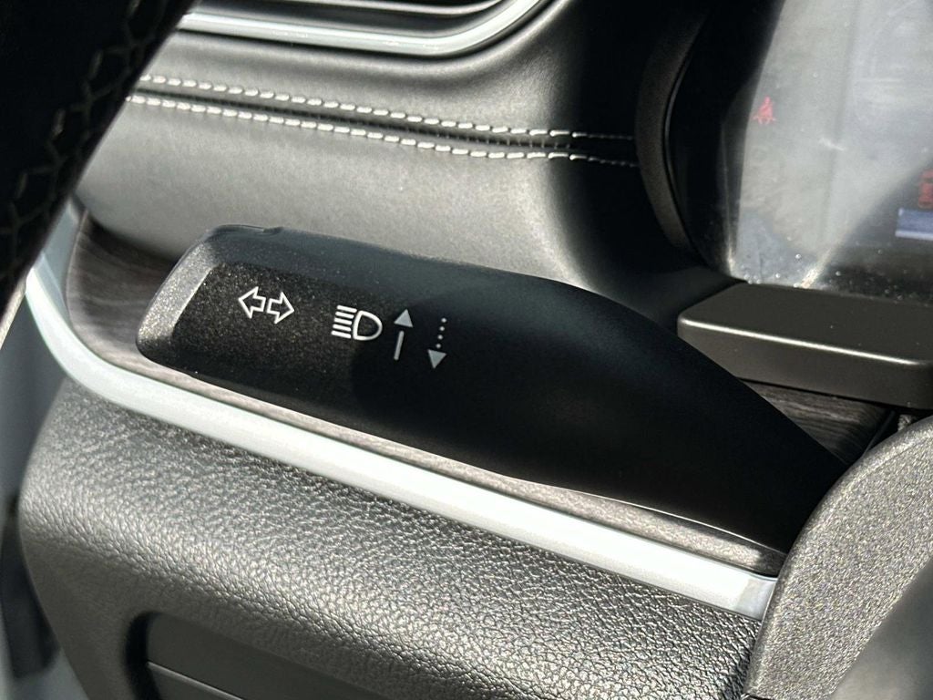 2022 Jeep Grand Cherokee Overland 4WD