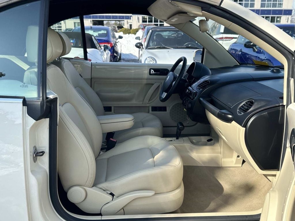 2010 Volkswagen Beetle 2.5L