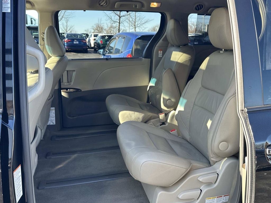 2015 Toyota Sienna Limited 7 Passenger