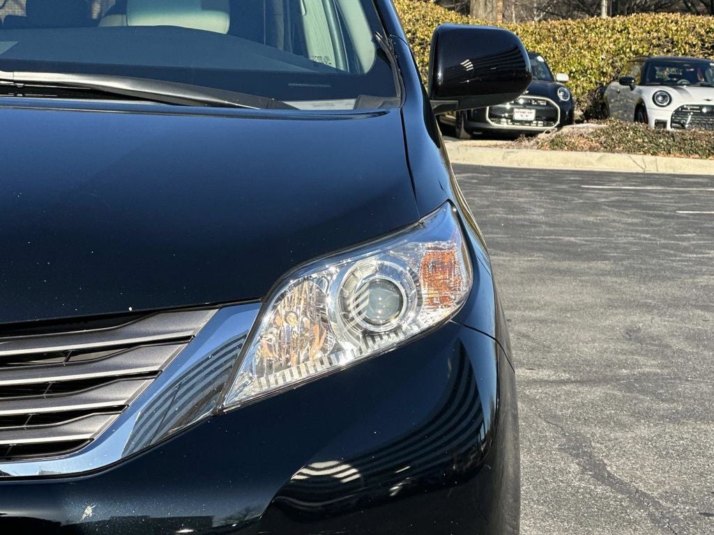 2015 Toyota Sienna Limited 7 Passenger