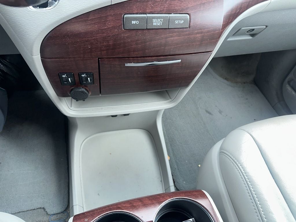 2013 Toyota Sienna XLE Mobility Auto Access