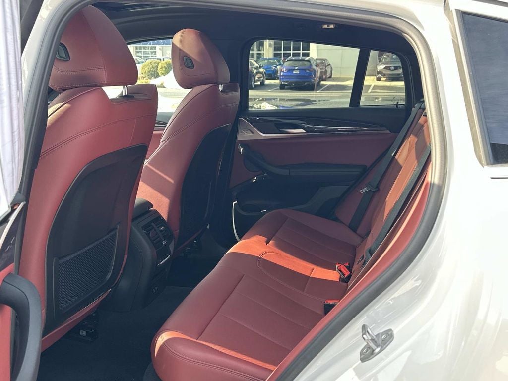 2023 BMW X4 xDrive30i AWD