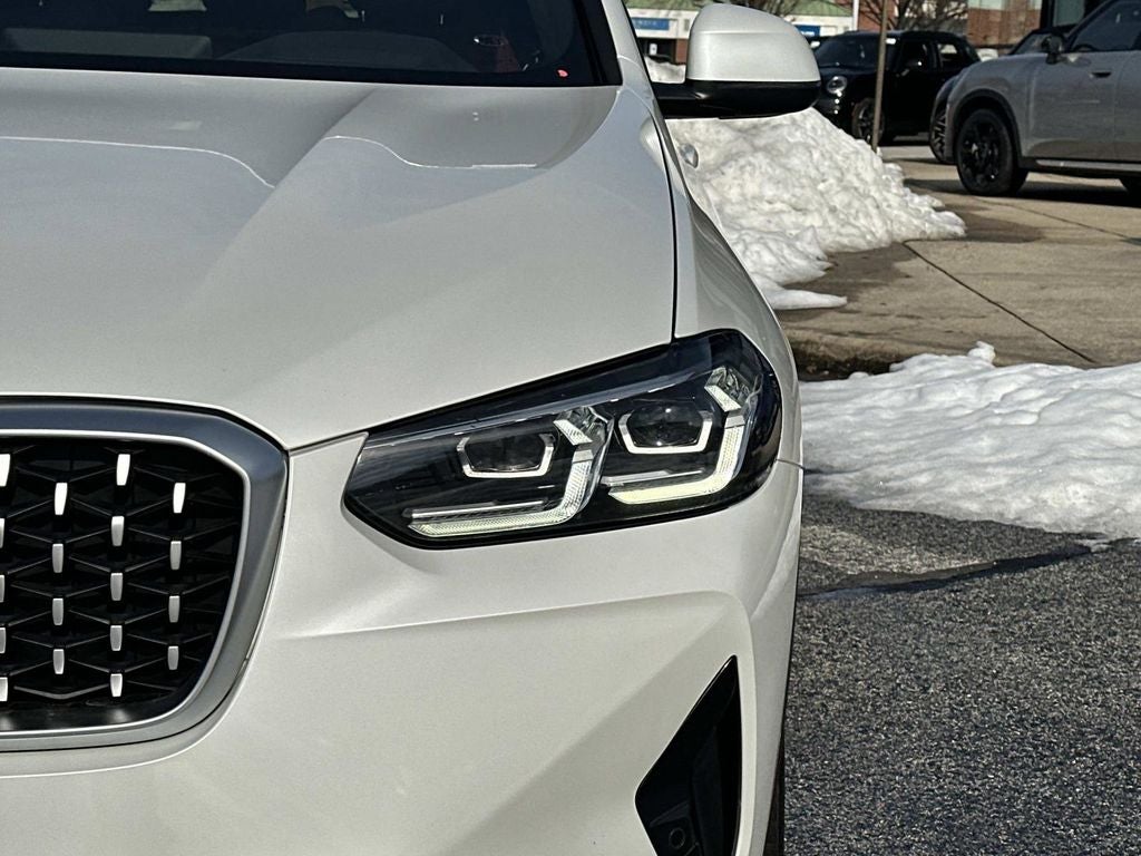 2023 BMW X4 xDrive30i AWD