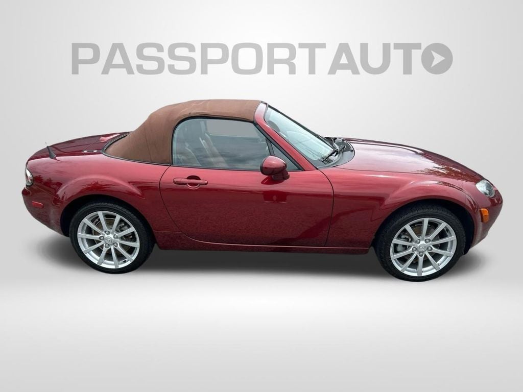 2006 Mazda Mazda Miata Grand Touring Convertible