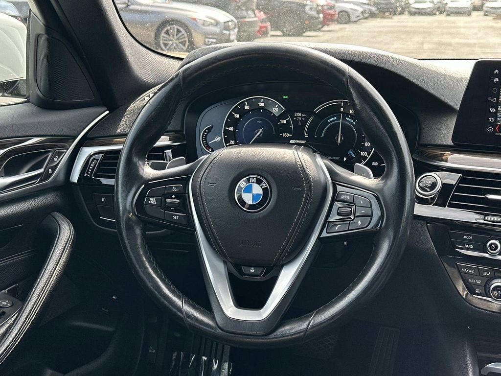 2018 BMW 5 Series 530e xDrive iPerformance AWD