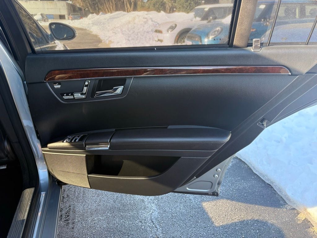 2008 Mercedes-Benz S-Class S 550