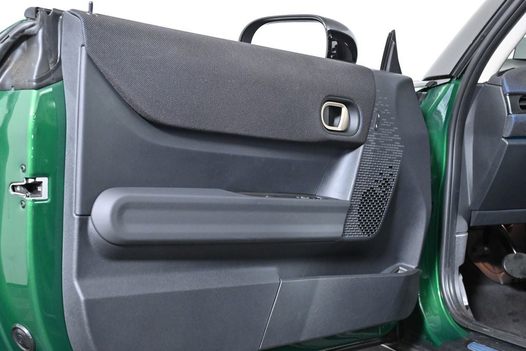 2025 MINI 2 Door Cooper Signature Plus