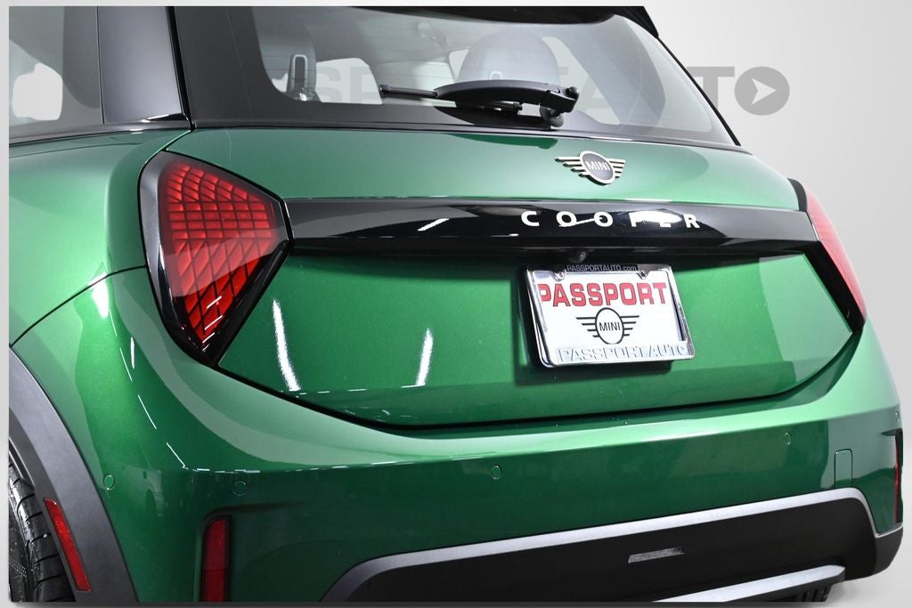 2025 MINI 2 Door Cooper Signature Plus