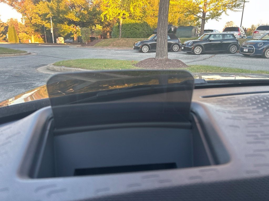 2025 MINI Cooper Signature Plus Hardtop 2 Door